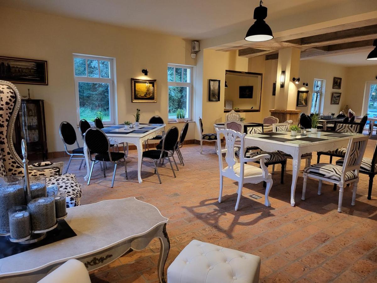 Hotel & Ferienpark Fleether Muehle Mirow Eksteriør bilde